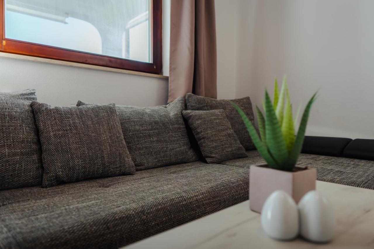 Apartmani Jaman فرسي المظهر الخارجي الصورة