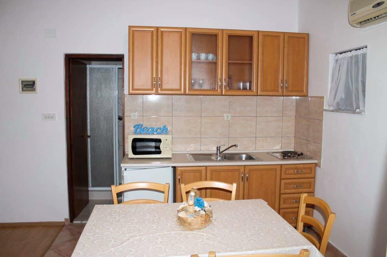 Apartmani Jaman فرسي المظهر الخارجي الصورة